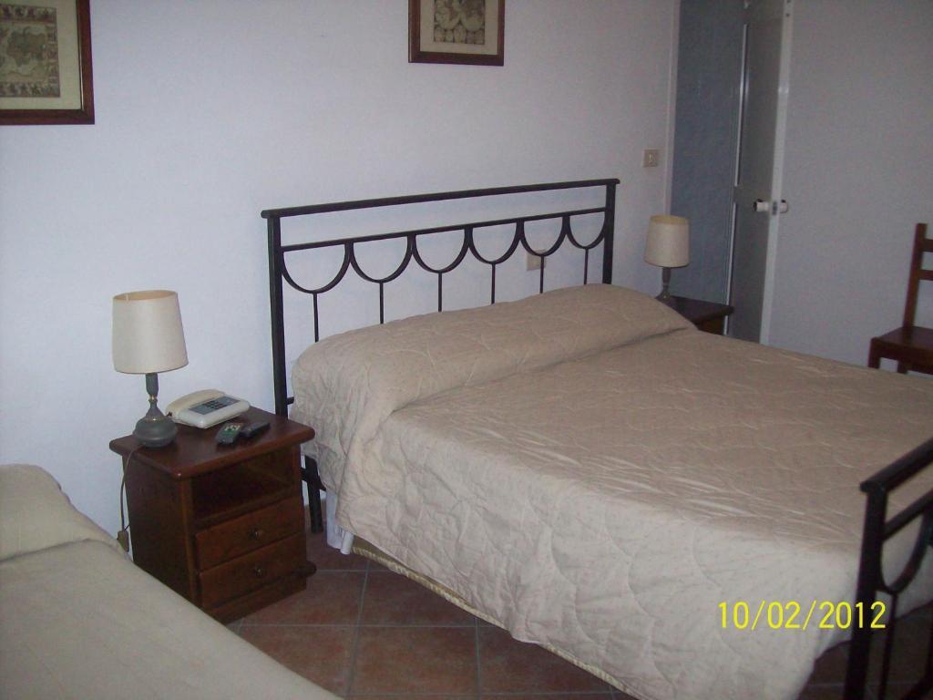 Albergo La Perla Orbetello Szoba fotó