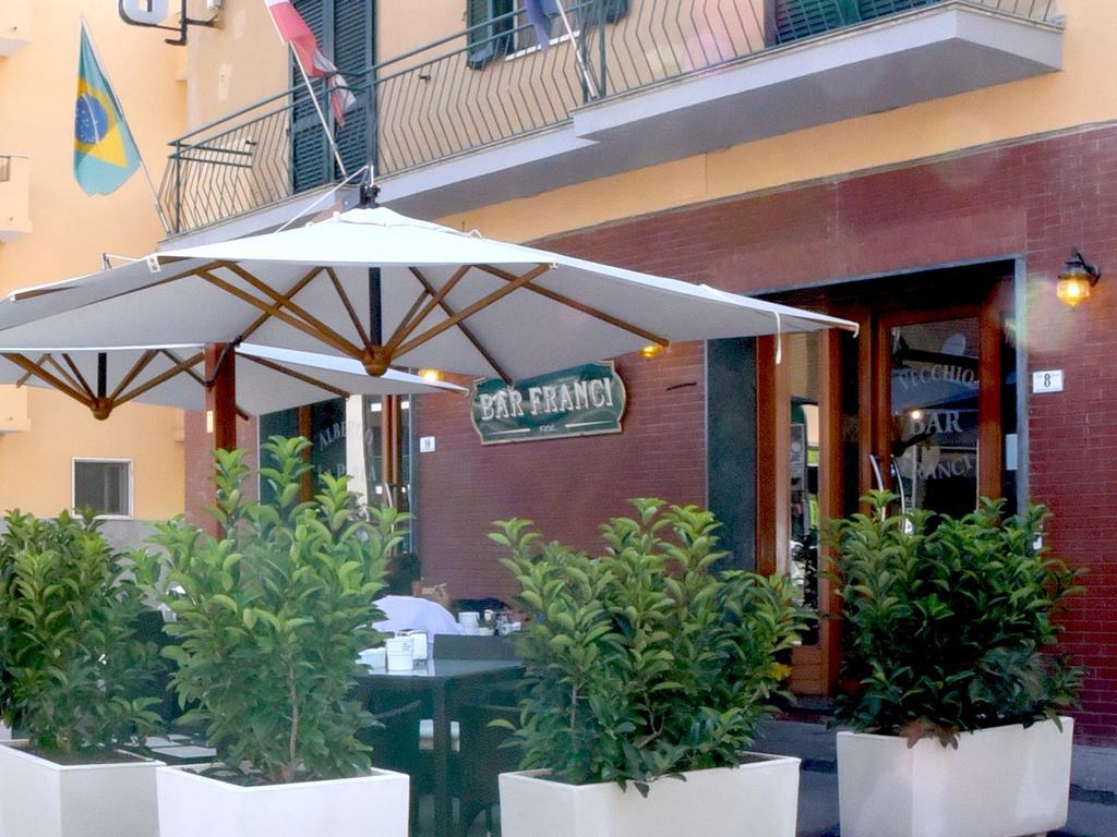 Albergo La Perla Orbetello Kültér fotó
